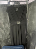 Elegant Black Brooch Dress – Perfect for Events
